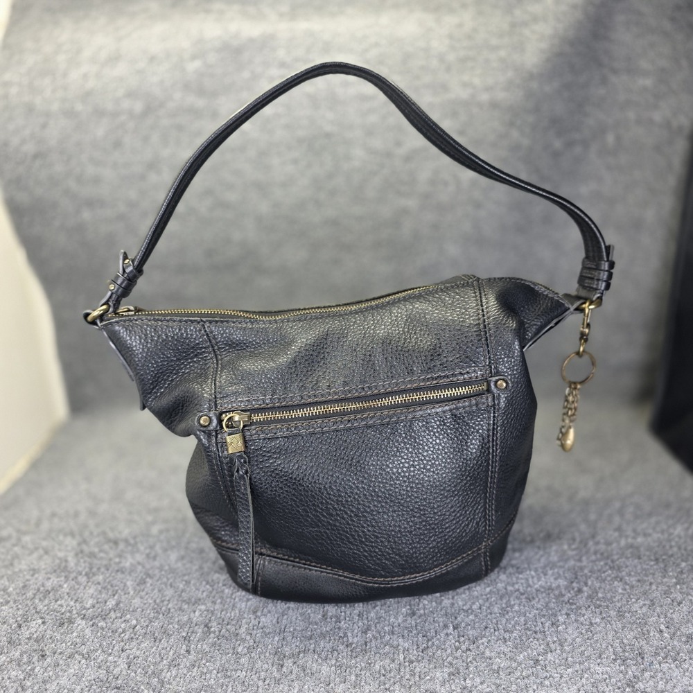 The Sak Sequoia Black Pebbled Leather Boho Shoulder Bag Purse w/Sak Charms